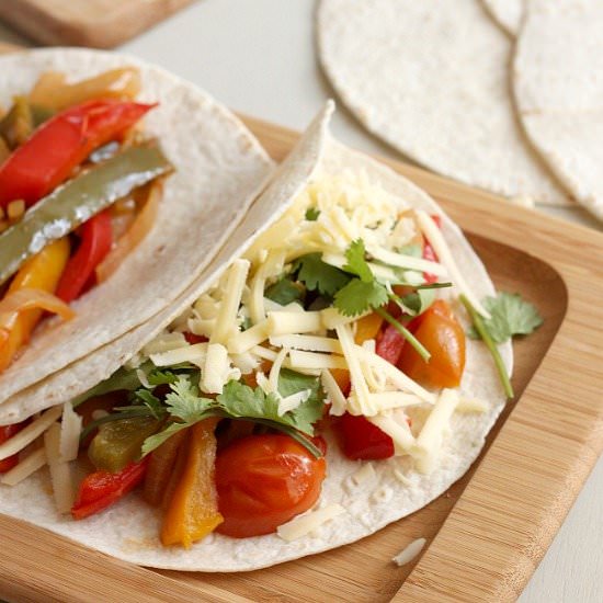 Slow cooker veggie fajitas