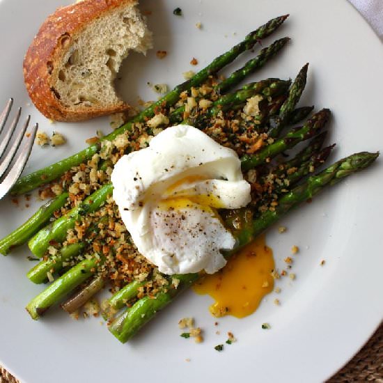 Asparagus with Poached Egg