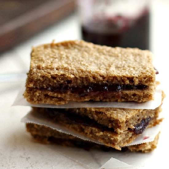 Chewy Applesauce Oat Bars