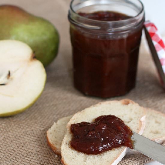 Slow Cooker Vanilla Bean Pear