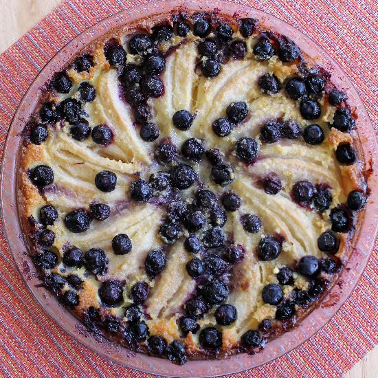 Crustless Ginger Blueberry-Pear Pie