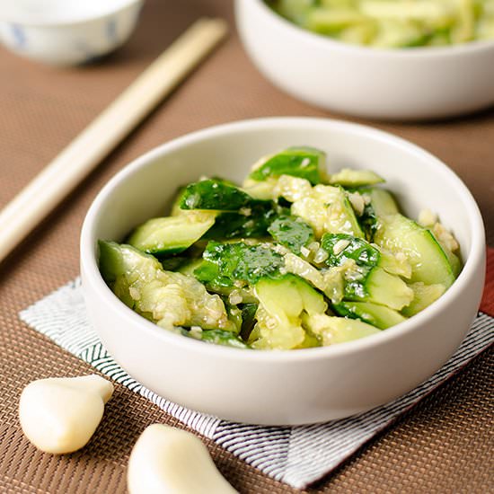 Easy Chinese Cucumber Salad