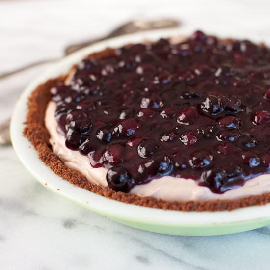 Blueberry Nutella Cream Pie