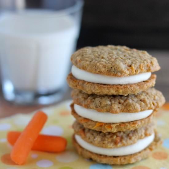 Carrot Cake Whoopie Pies