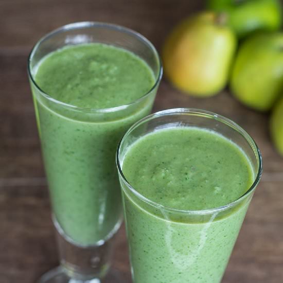 Apple Spinach Smoothie