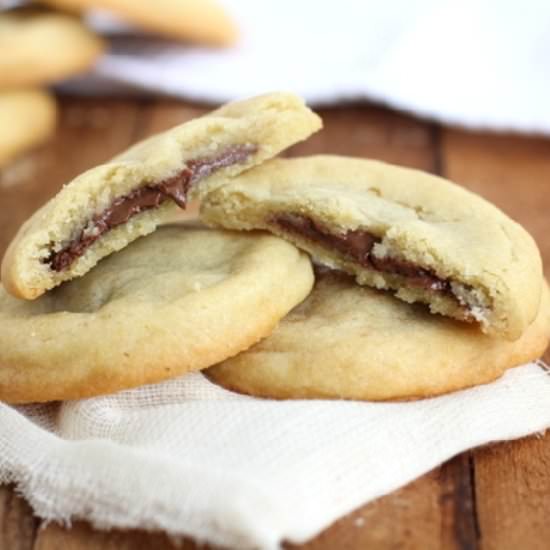 Vanilla Cookies w/ Nutella Filling