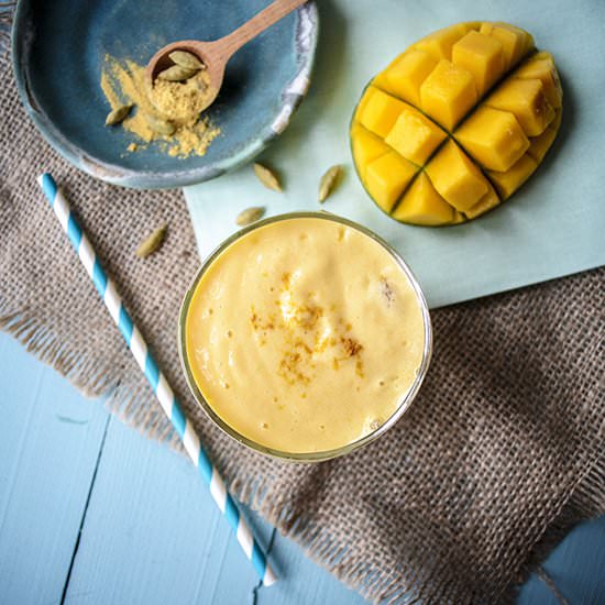 mango lassi