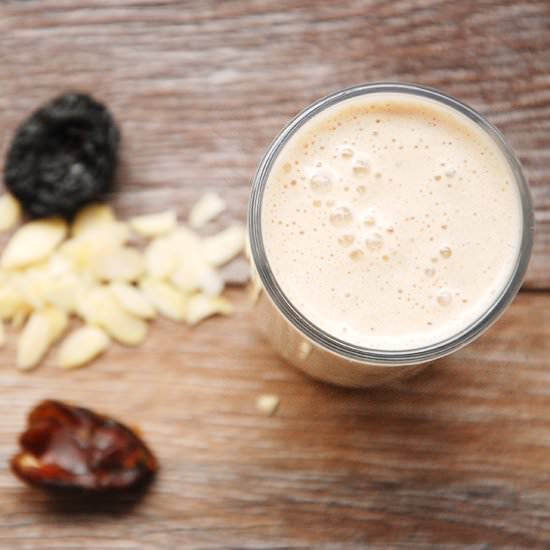 Cleansing Cocktail with Prunes