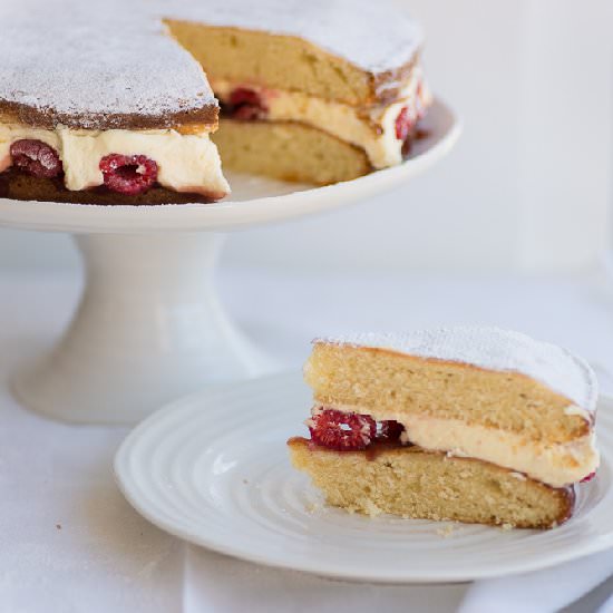 Victoria Sponge Cake