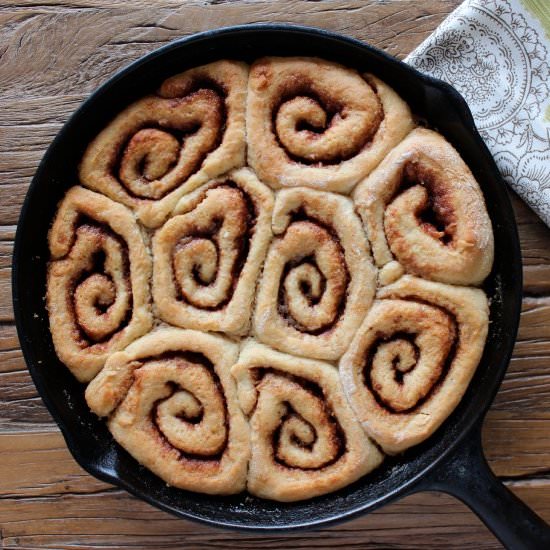 Skillet Cinnamon Rolls