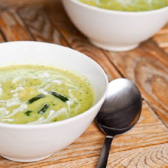 Vegan Creamy Zucchini Soup