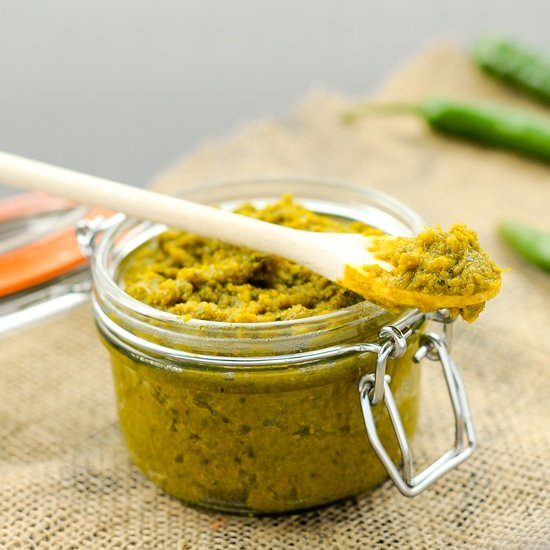 Homemade Green Curry Paste