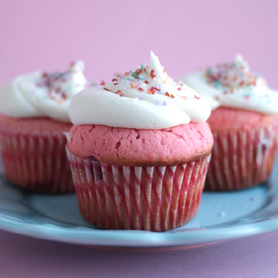 Fresh Strawberry Cupcakes