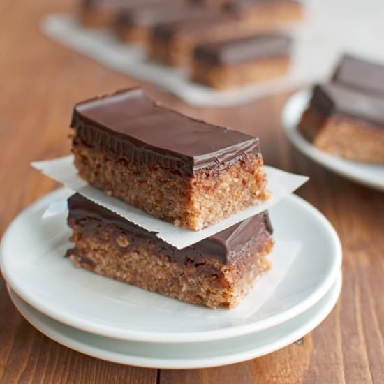 No-Bake Candy Bars