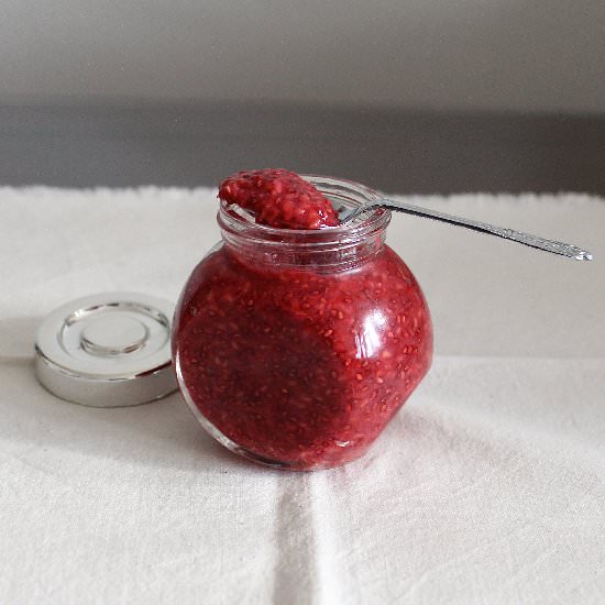 raspberry chia jam
