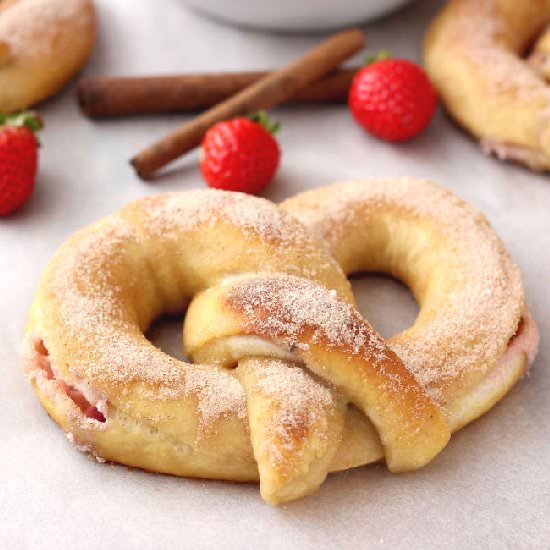 Strawberry Filled Cinnamon Pretzels