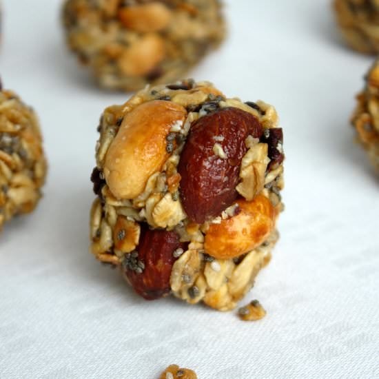Granola Energy Bites