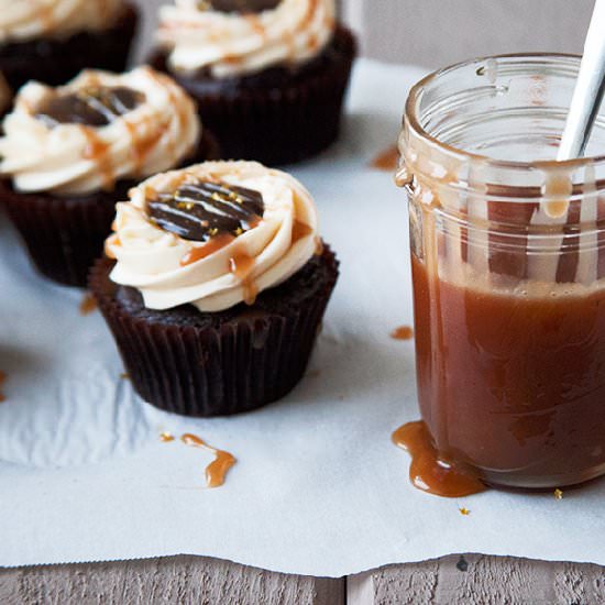 Black & White Russian Cupcakes