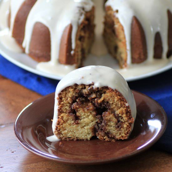 Cinnamon Roll Bundt Cake