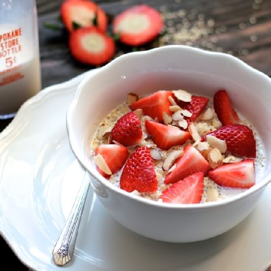 Strawberry Quinoa Porridge