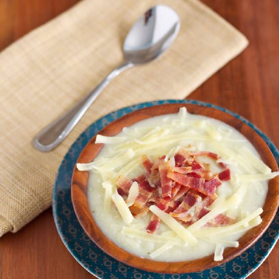 “Creamy” Cauliflower Soup