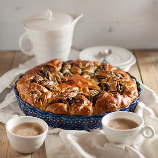Cake with Poppy Seeds