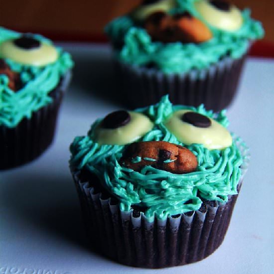 Cookie Monster Cupcakes