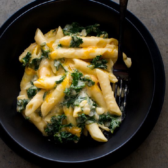 Stove Top Creamy Kale Mac & Cheese