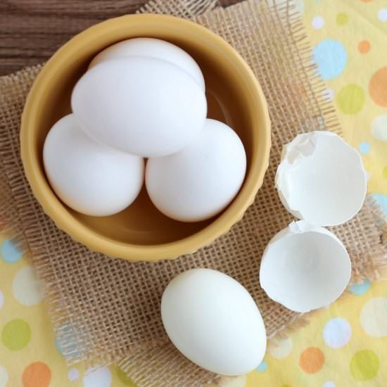 EASY PEEL Perfectly Boiled Eggs
