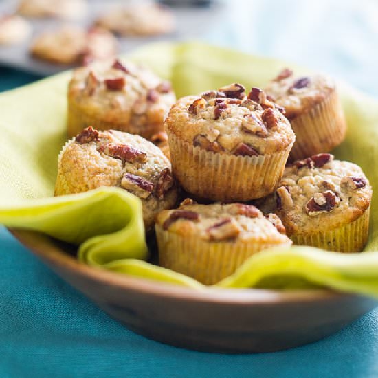 Moist Banana Nut Muffins