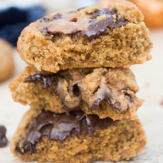 Caramel Peanut Butter Cookies