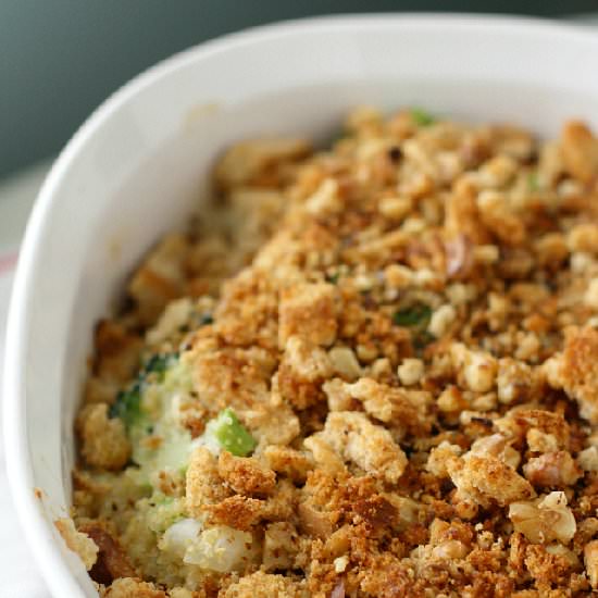 Creamy Quinoa Broccoli Casserole