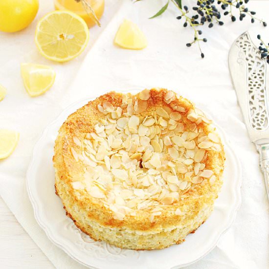 Lemon Ricotta Almond Cake