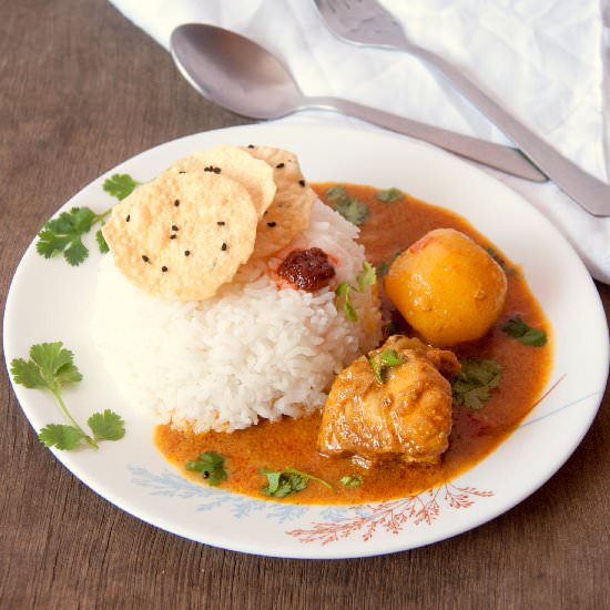Chicken and Baby Potatoes Curry