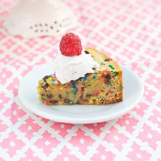 Deep Dish Choc Chip Cookie Cake