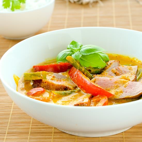 Red curry with duck