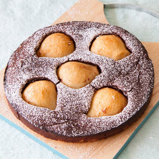 Pear and Chocolate Cake