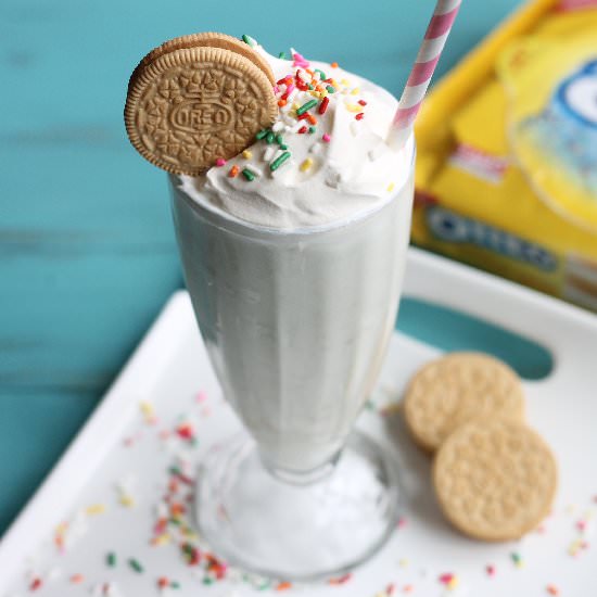 Boozy Birthday Cake Oreos Milkshake