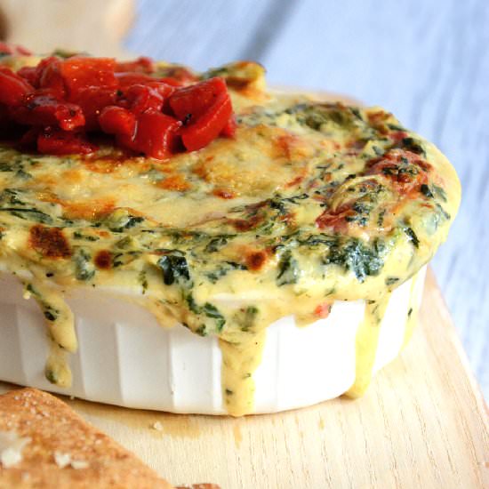 Roast Garlic Spinach Artichoke Dip
