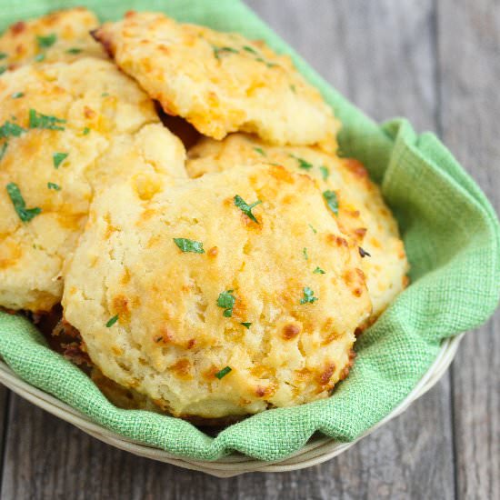 Red Lobster Copycat Biscuits
