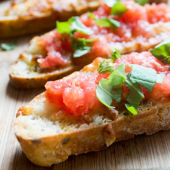Cheesy Bruschetta Crostini’s