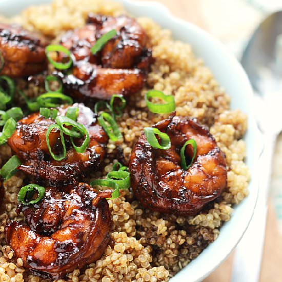Zesty Sriracha Shrimp and Quinoa
