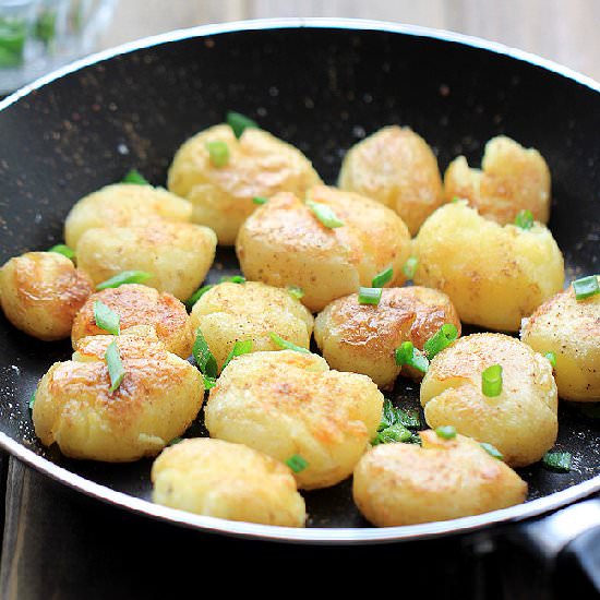 Sautéed Small Potatoes with Salt