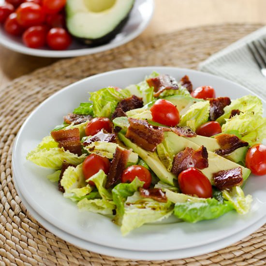 BLT Salad with Avocado and Chipotle Dressing