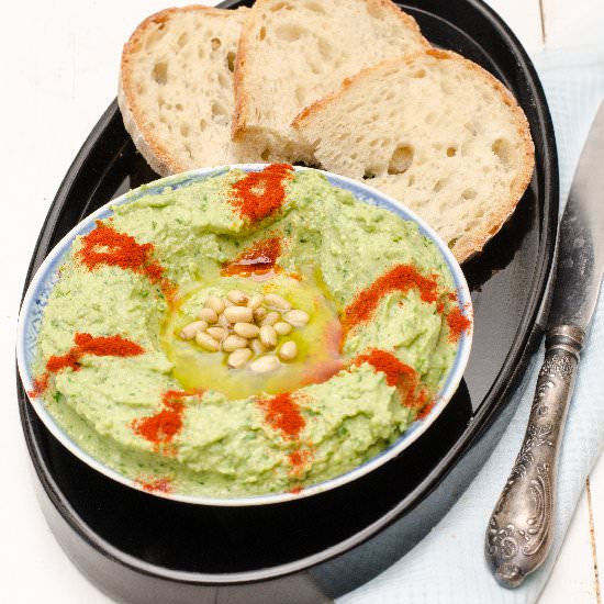 Hummus with Wild Garlic