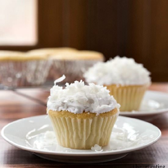 Coconut Cupcakes & Coconut Frosting