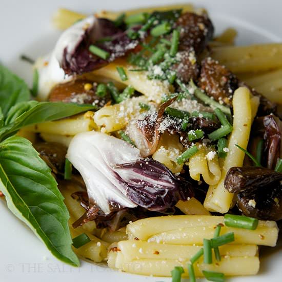Mushroom & Radicchio Pasta