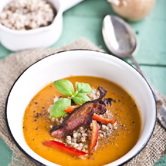 Cream soup with roasted pumpkin