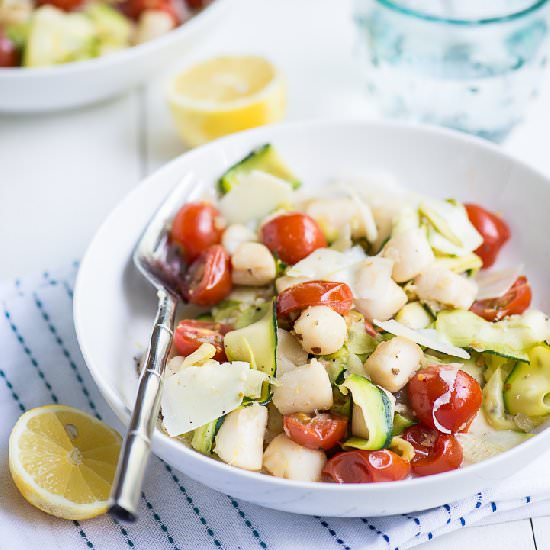 20 Minute Bay Warm Scallop Salad