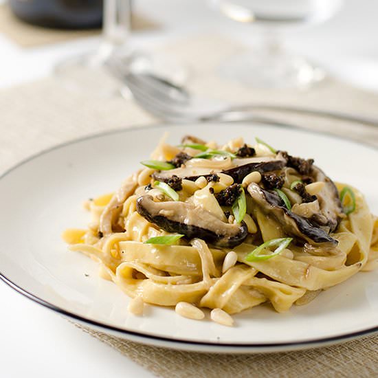 Healthy Mushroom Fettuccine Alfredo